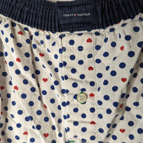 Tommy Hilfiger White Navy Blue Polka Dots Red Hearts Boxers Size Small - Picture 3 of 5